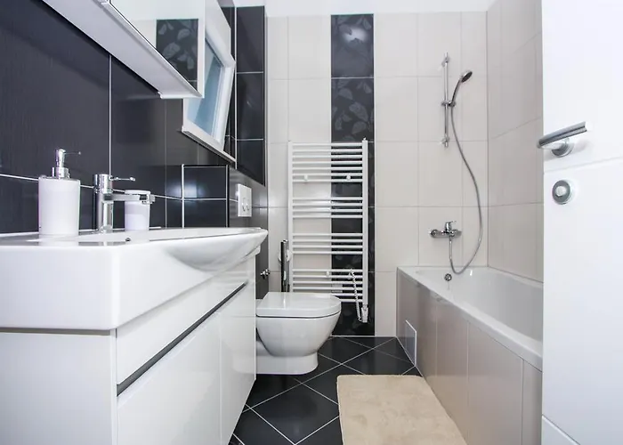 Leona Villa Trogir
