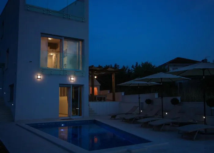 Villa Leona *